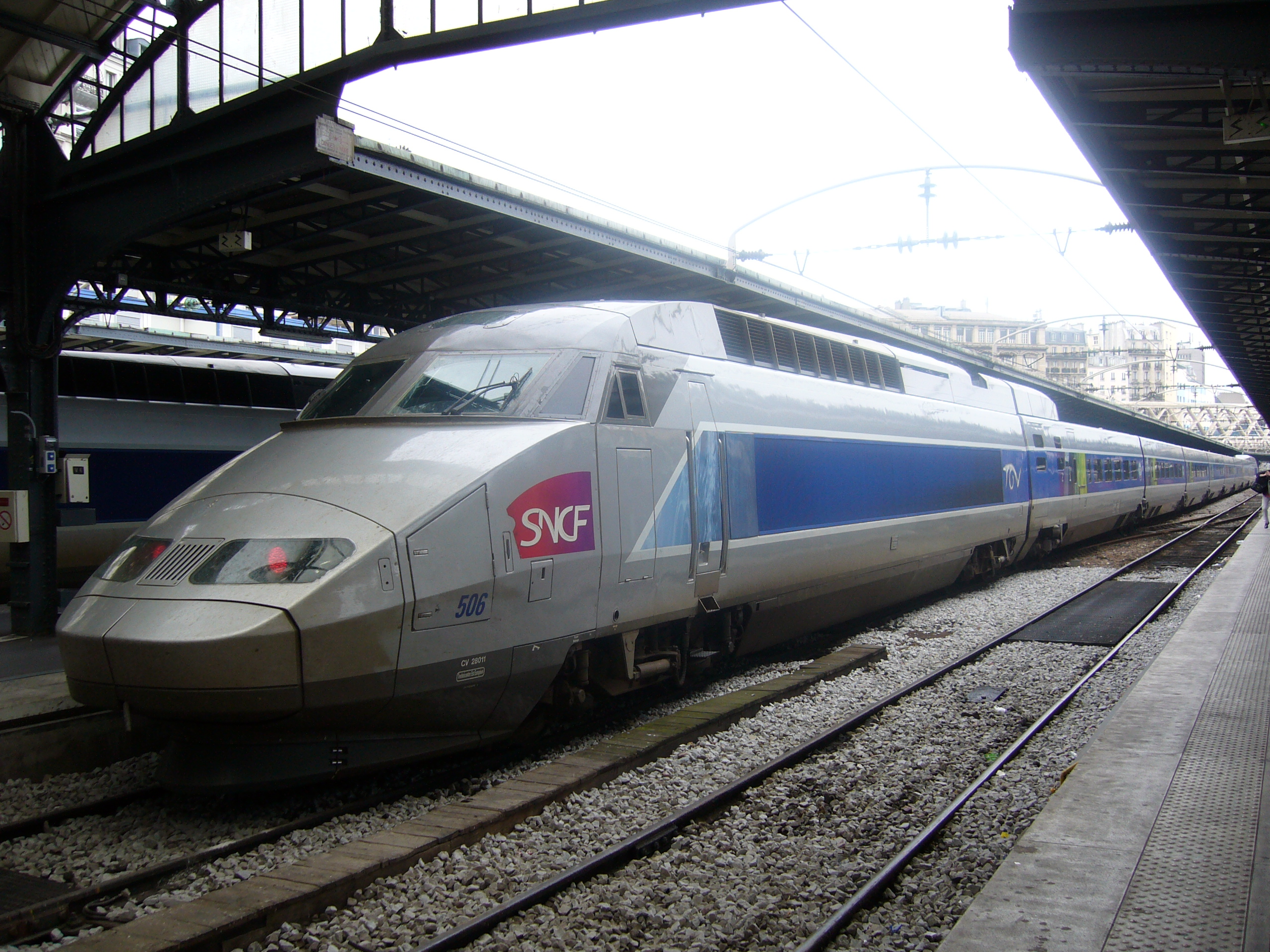 reims paris trains