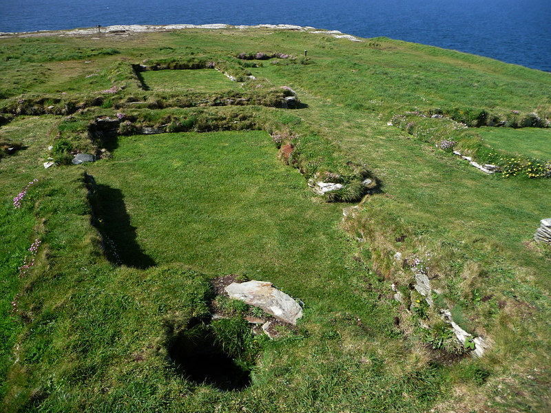 Tintagel Island - geograph.org.uk - 2975810