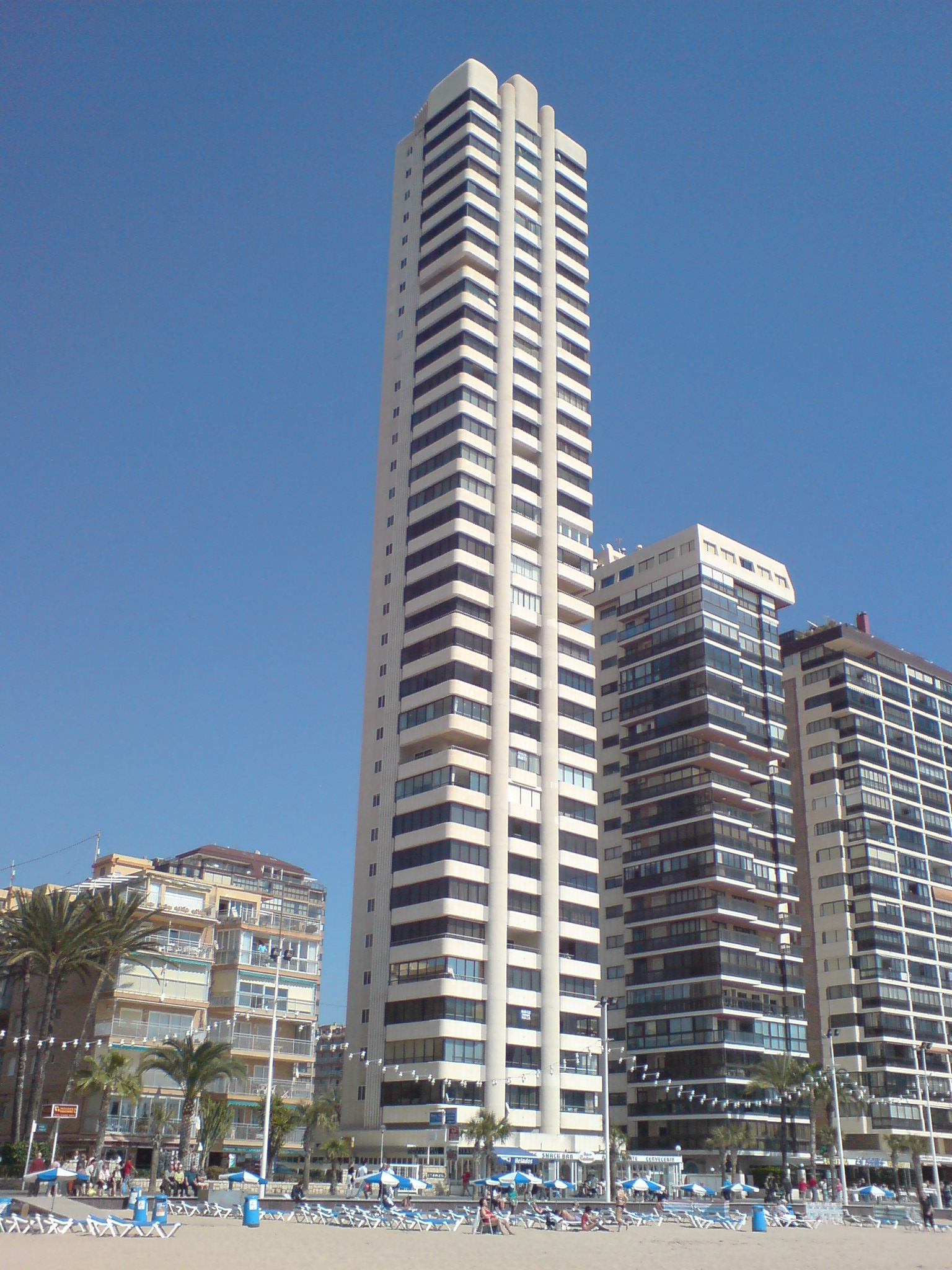 lino Aislante Dejar abajo Torre Levante - Wikipedia, la enciclopedia libre