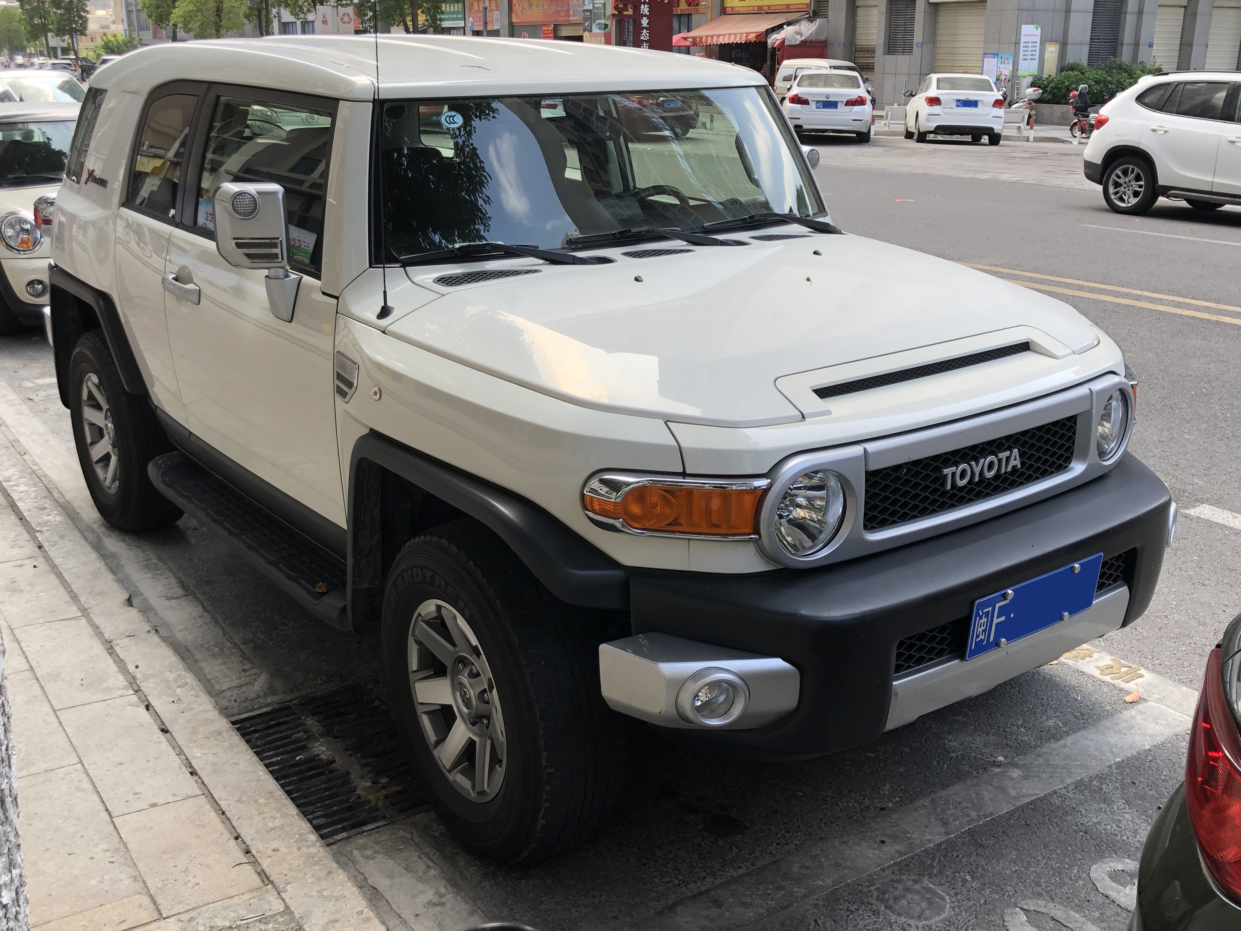 Toyota FJ Cruiser 2005 Япония