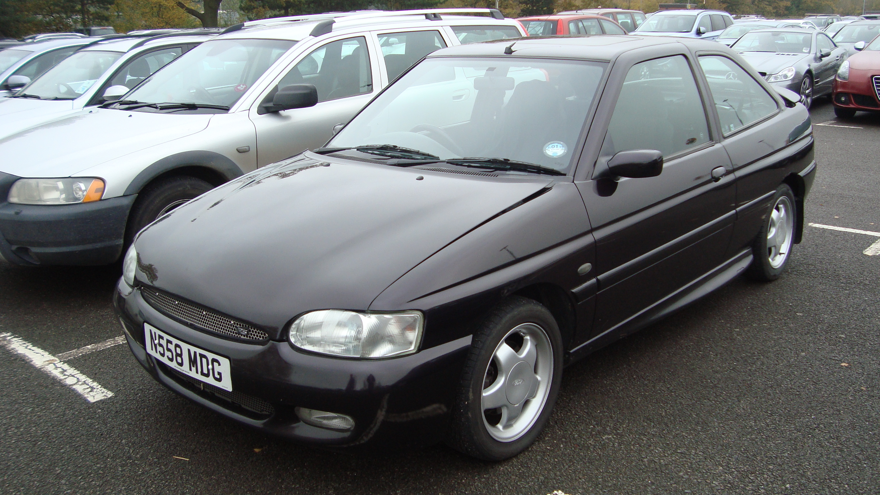 File 1995 Ford Escort Rs2000 15712588989 Jpg Wikimedia Commons