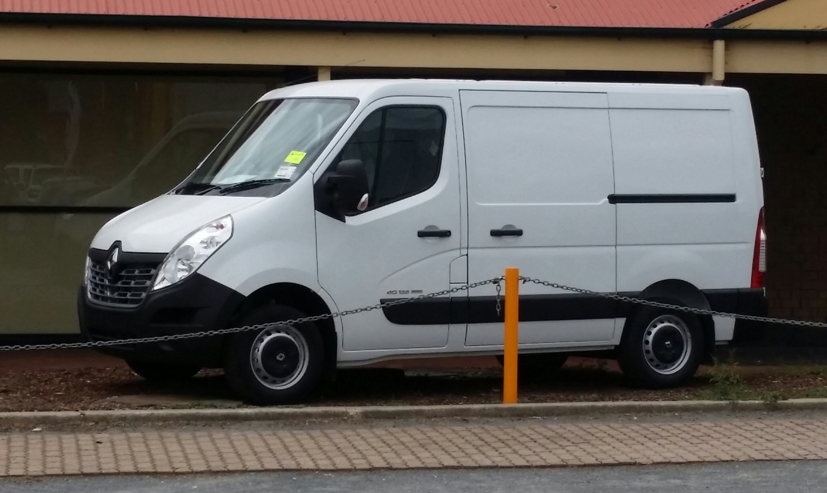 Renault Master III — Wikipédia