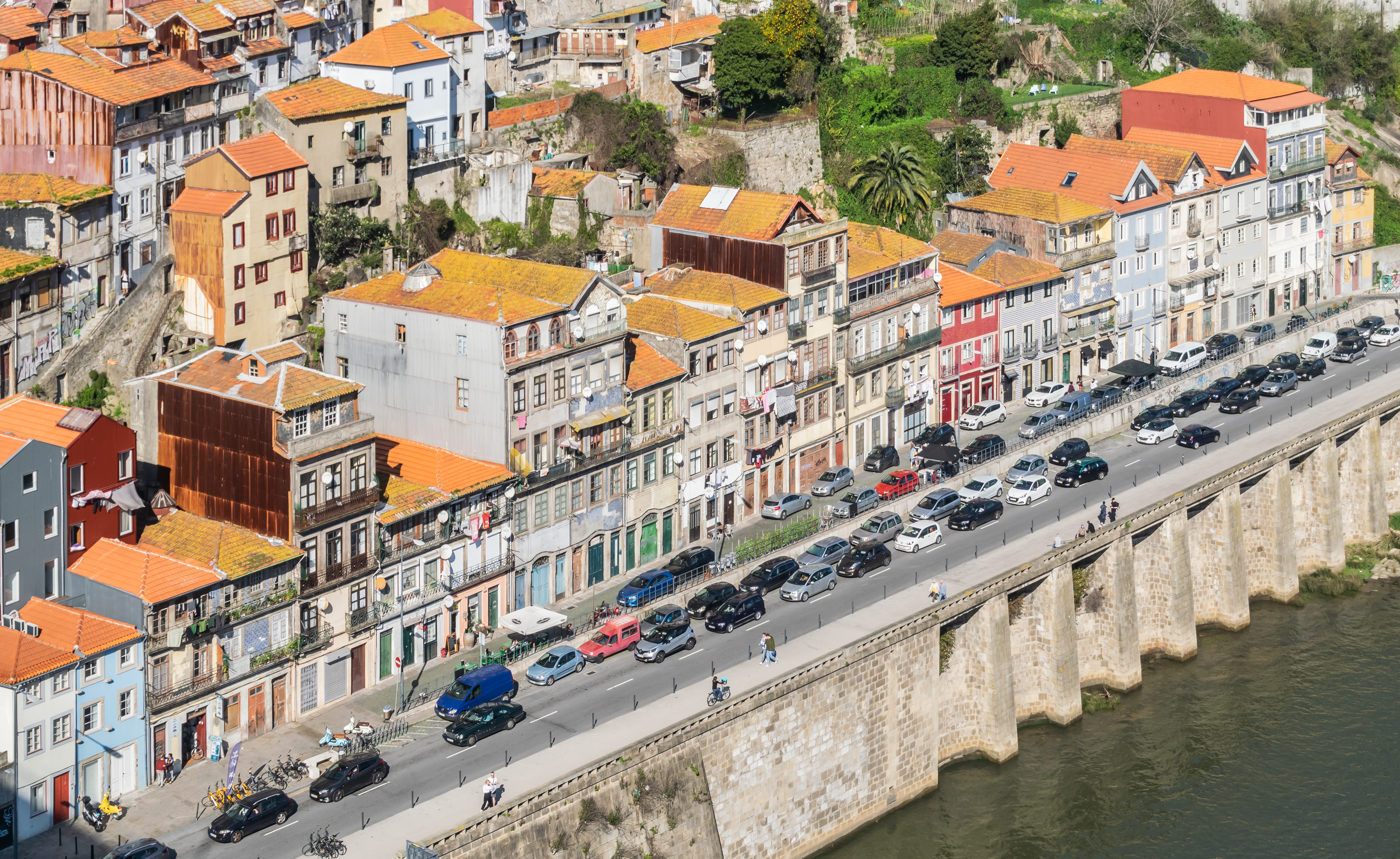 File Av De Gustavo Eiffel From Dom Luis I Bridge 3 Jpg Wikimedia Commons