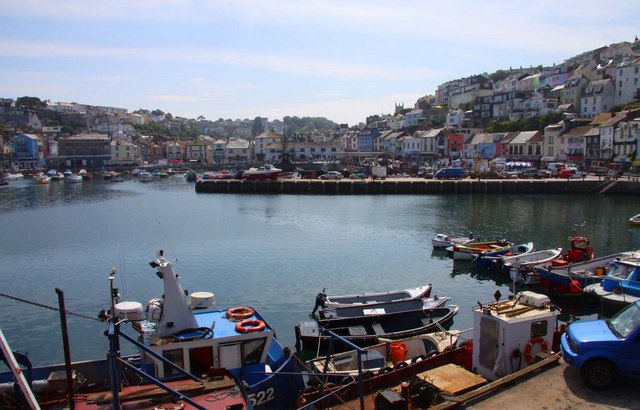 File:Brixham harbour - geograph.org.uk - 1498756.jpg