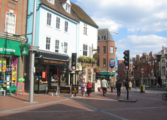 File:Broad Street meets King Street - geograph.org.uk - 780235.jpg