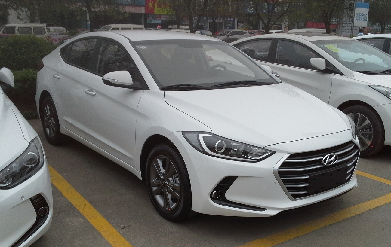 hyundai elantra и avant