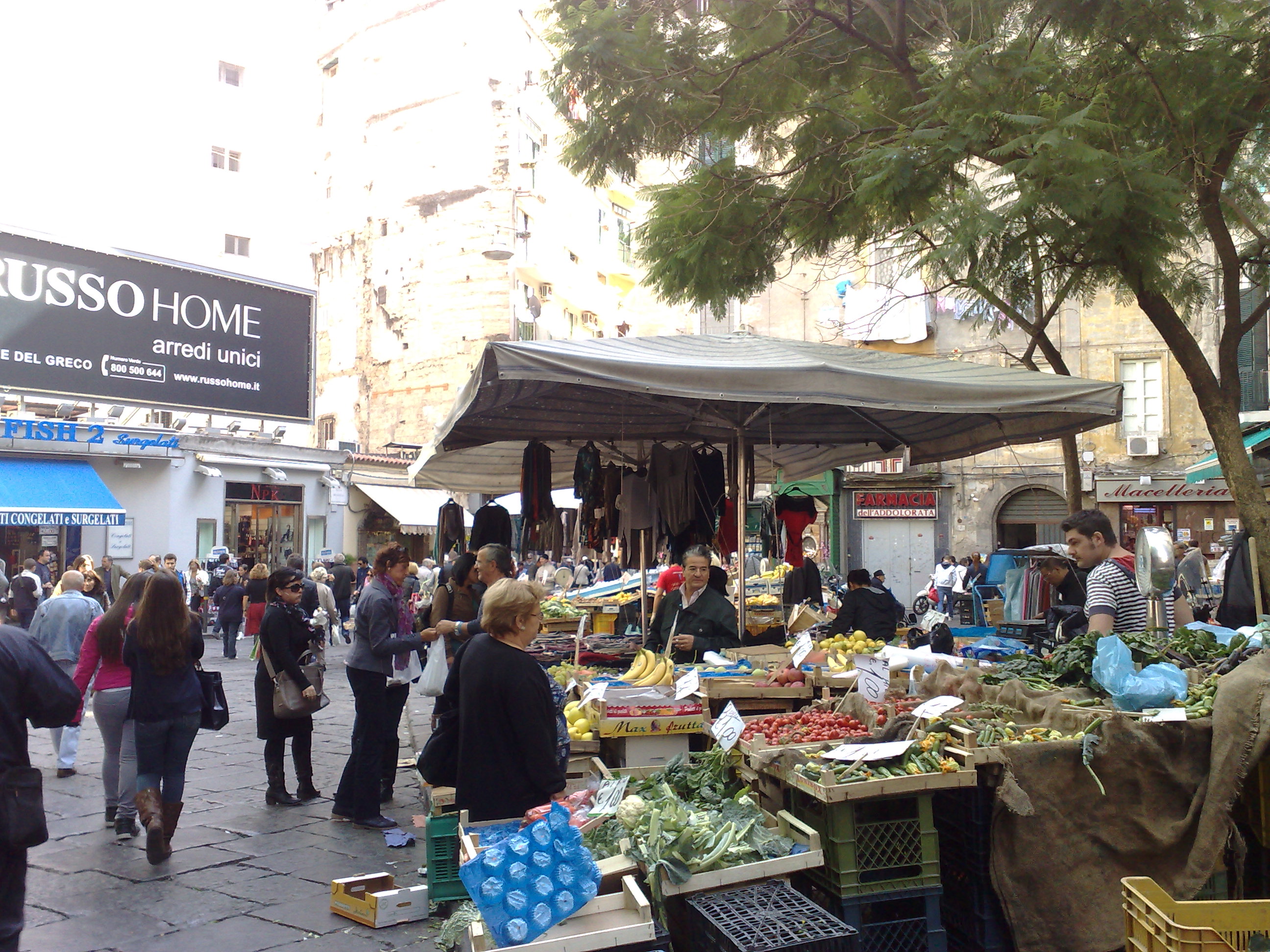 Mercato della Pignasecca Napoli