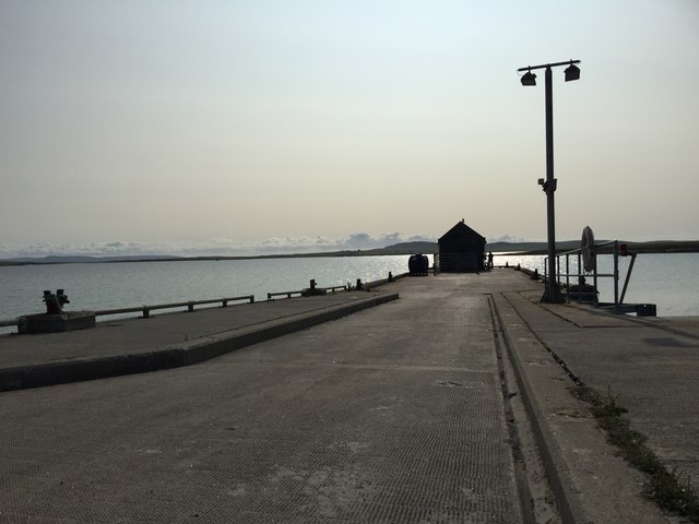 File:Moclett Pier on Papa Westray - geograph.org.uk - 5722568.jpg