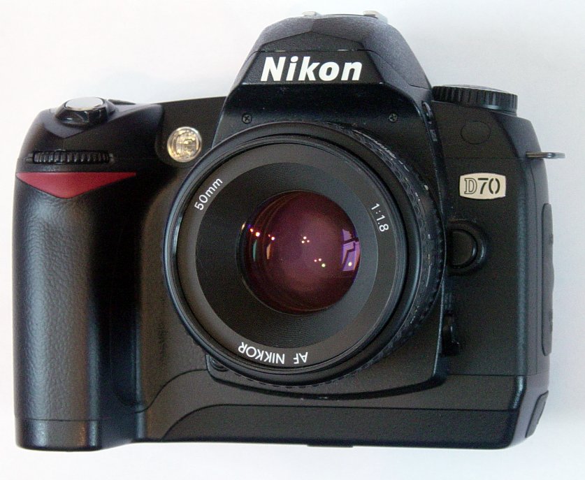 File:Nikond70front.jpg - Wikimedia Commons