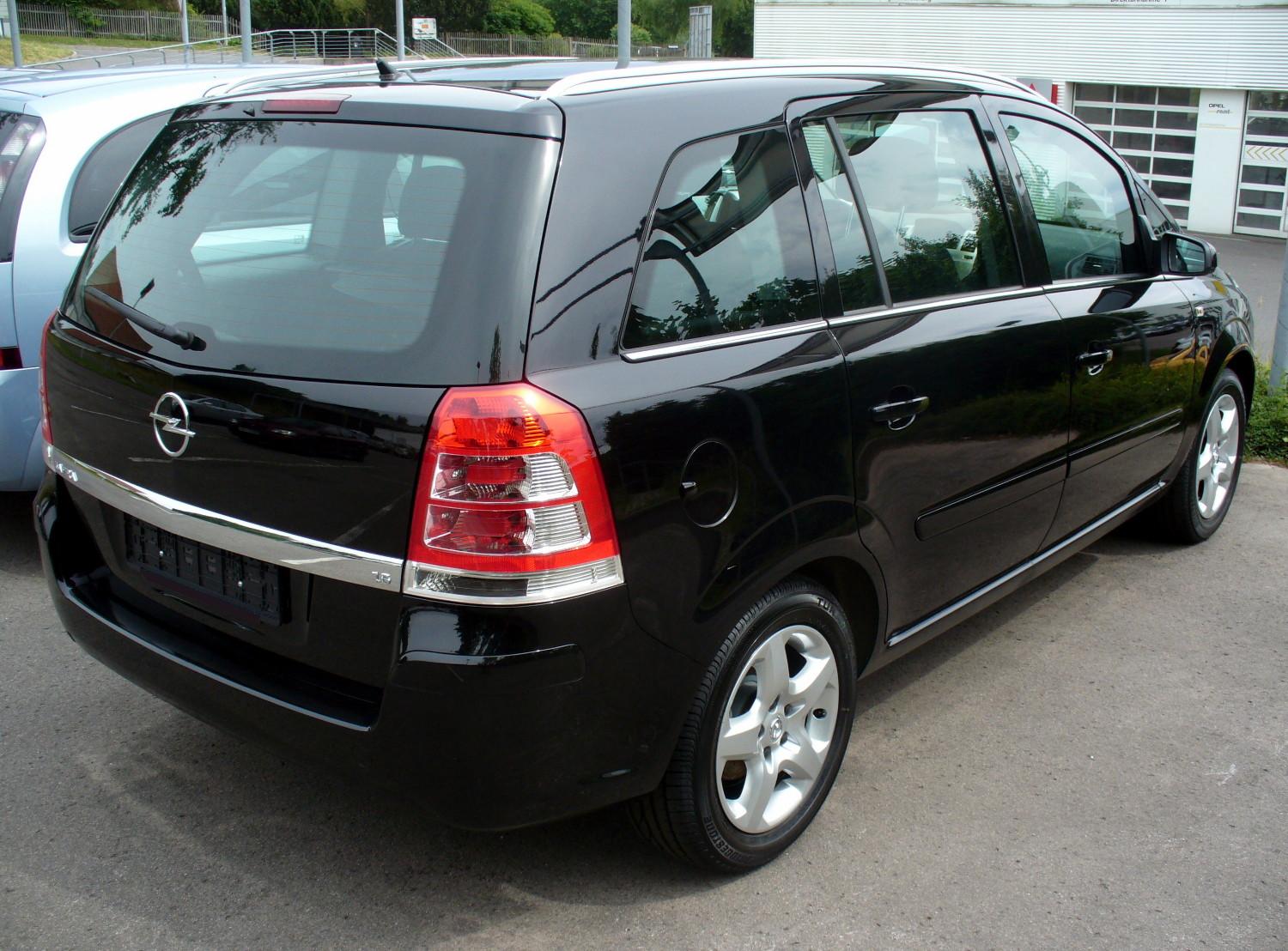 Зафира б бу. Opel Zafira b 2005-2012. Opel Zafira 2008. Опель Зафира 2008. Opel Zafira b 2007.