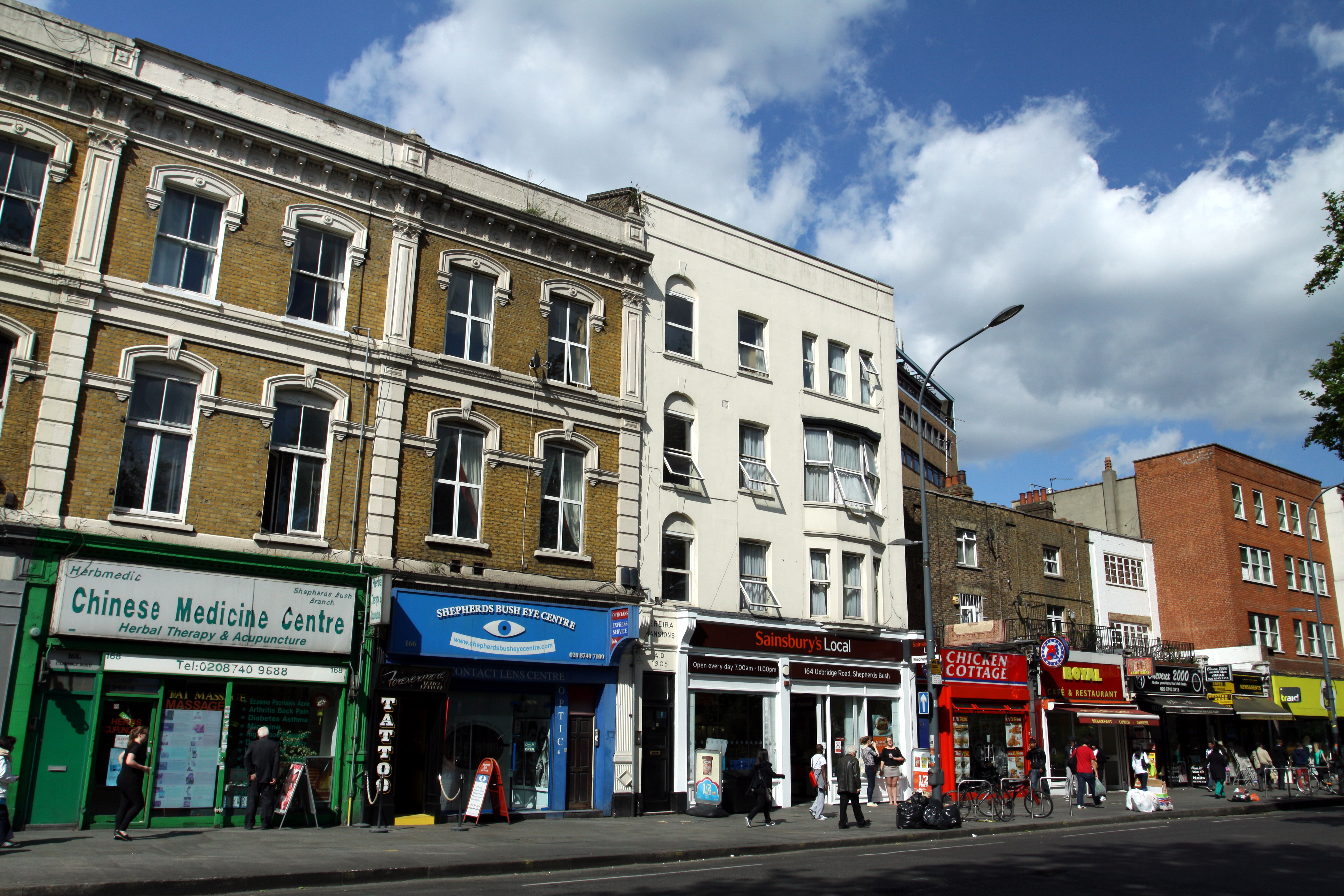 File Shops On The Uxbridge Road A402 In London Borough Of