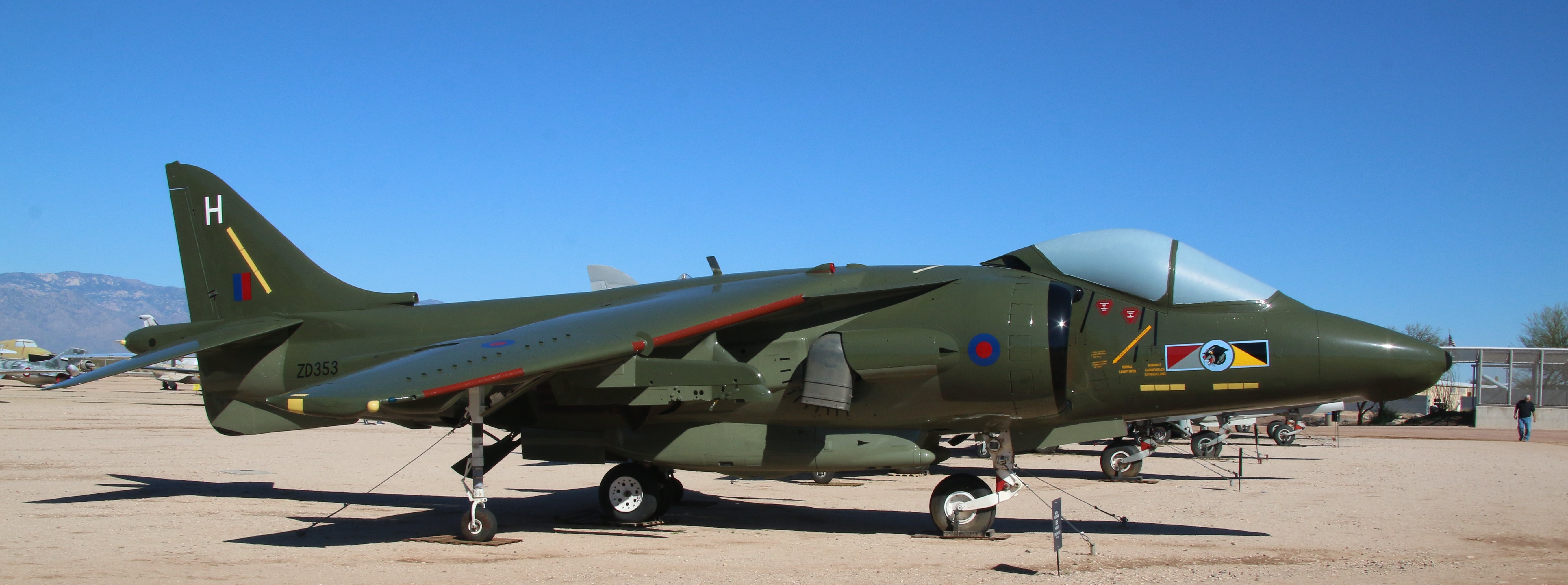 File:BAe Harrier GR7-9 (3735886540).jpg - Wikimedia Commons