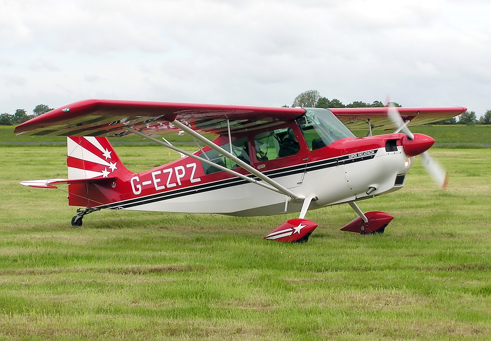 flertal Tale stewardesse Champion Aircraft - Wikipedia