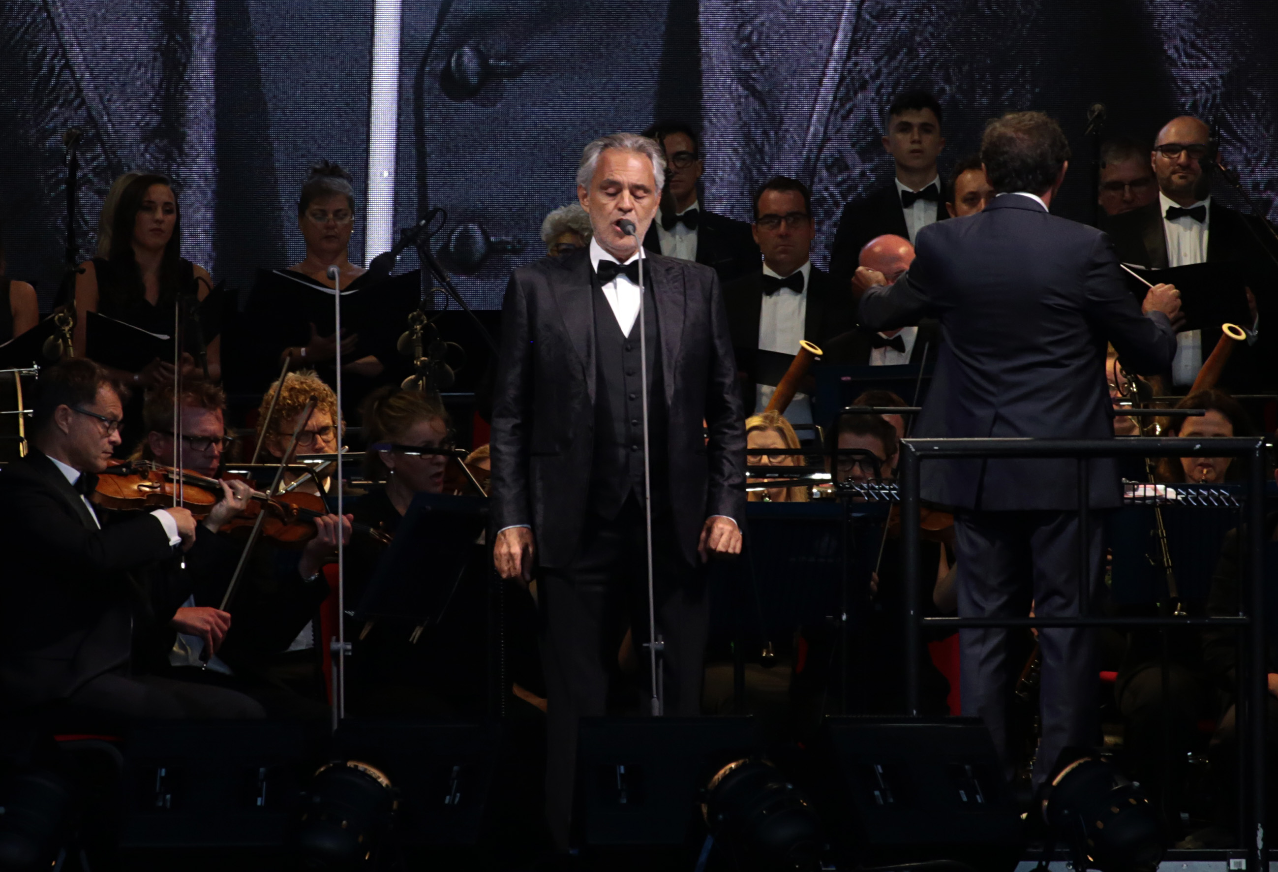 Andrea Bocelli: Most Up-to-Date Encyclopedia, News & Reviews
