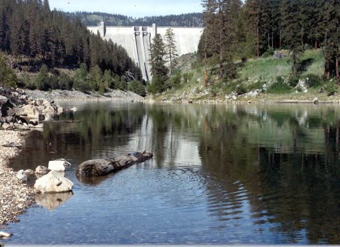 File:Dworshak Dam 3.jpg