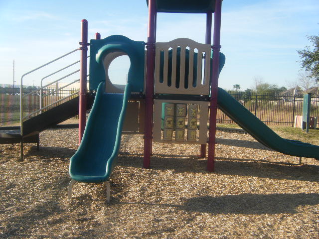 File:Empty Playground.jpg