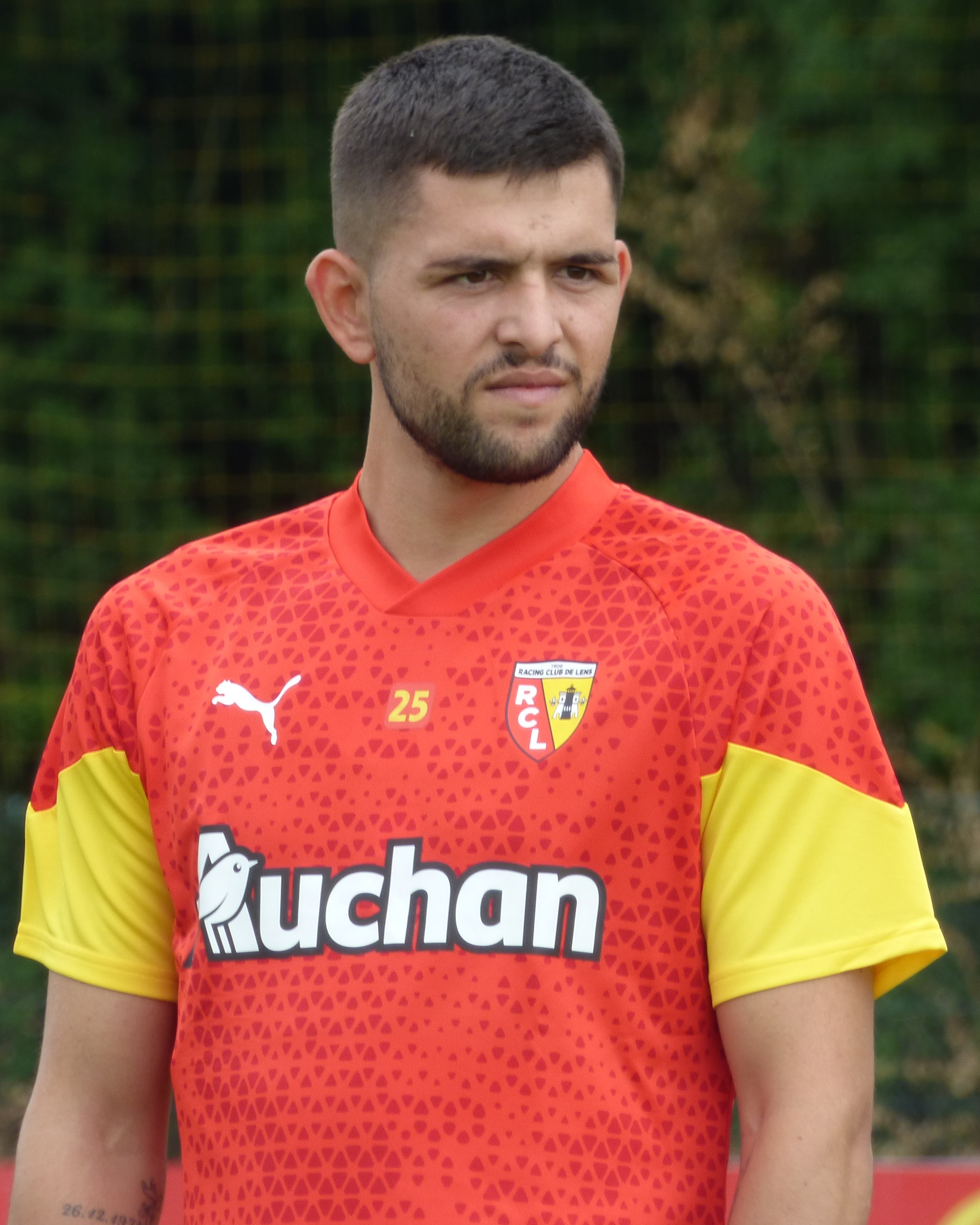 File:Entraînement du RC Lens - 3 juillet 2023 43.jpg - Wikipedia