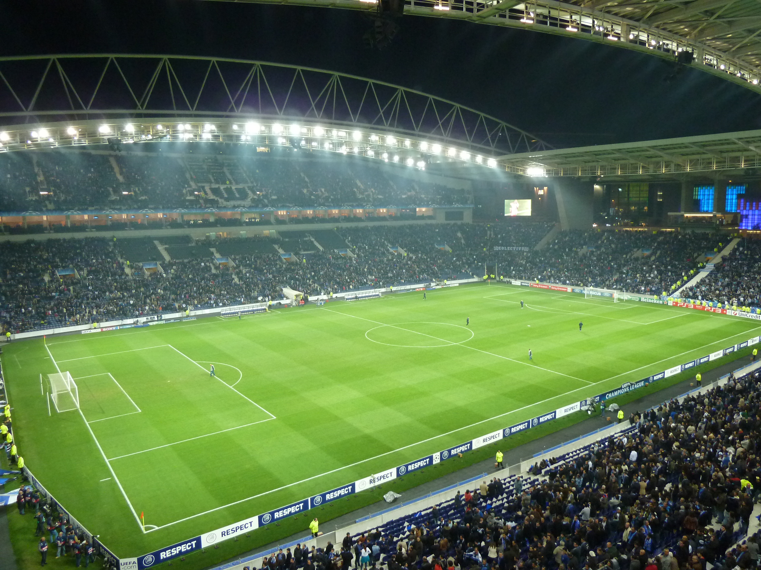 fc porto staduim light