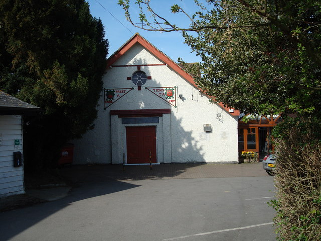 Small picture of Eynsford Village Hall courtesy of Wikimedia Commons contributors