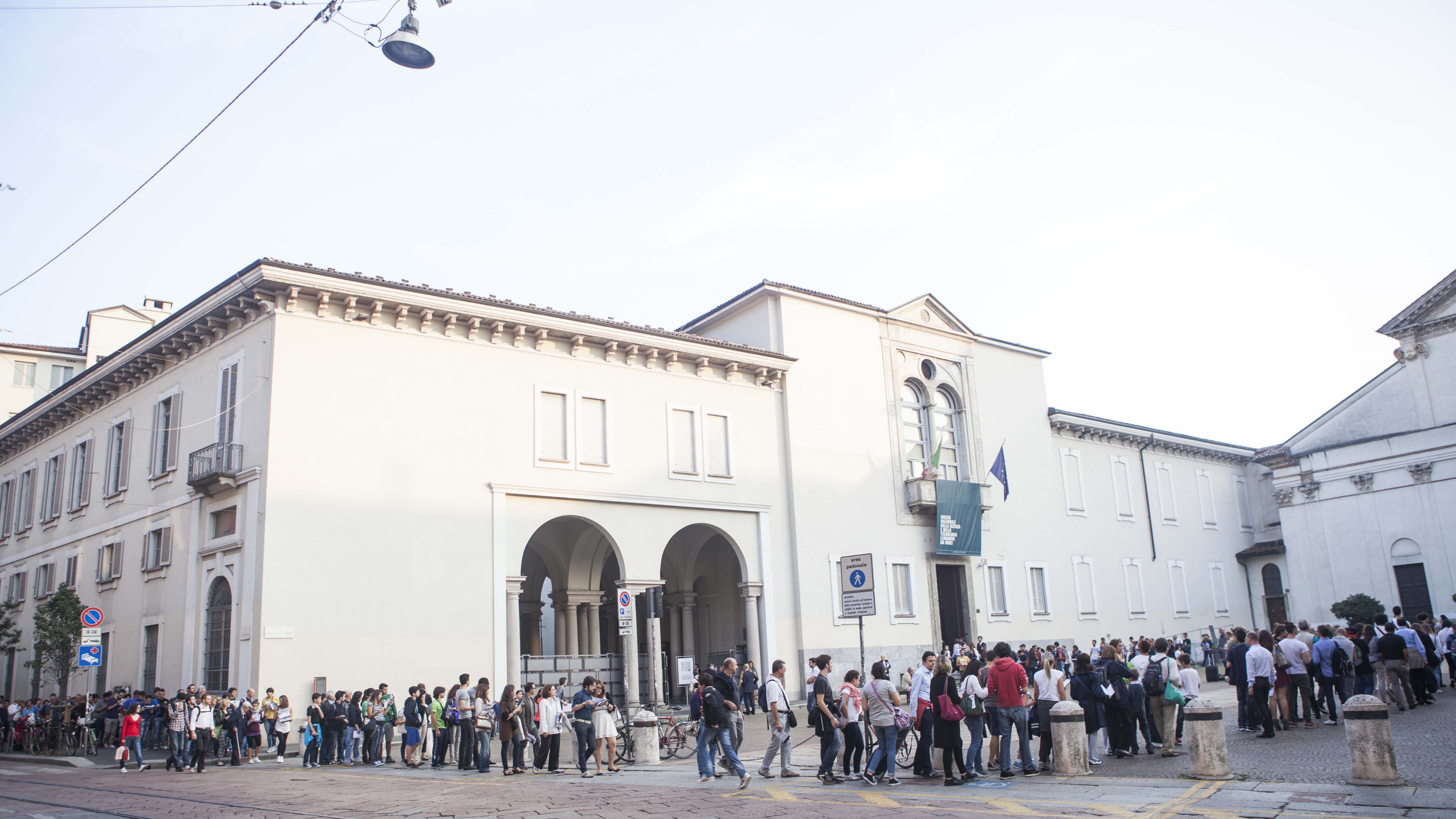 Facciata ingresso San Vittore Museo scienza e tecnologia Milano.jpg