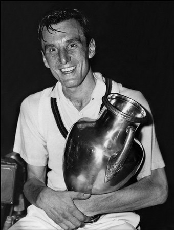 Fred Perry - Wikipedia