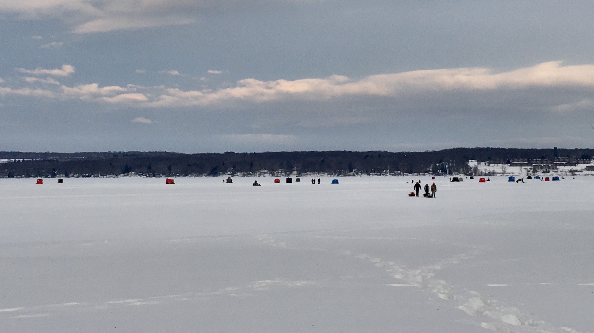 File:Ice fishing on Chautauqua Lake, Mayville, New York - 20210131