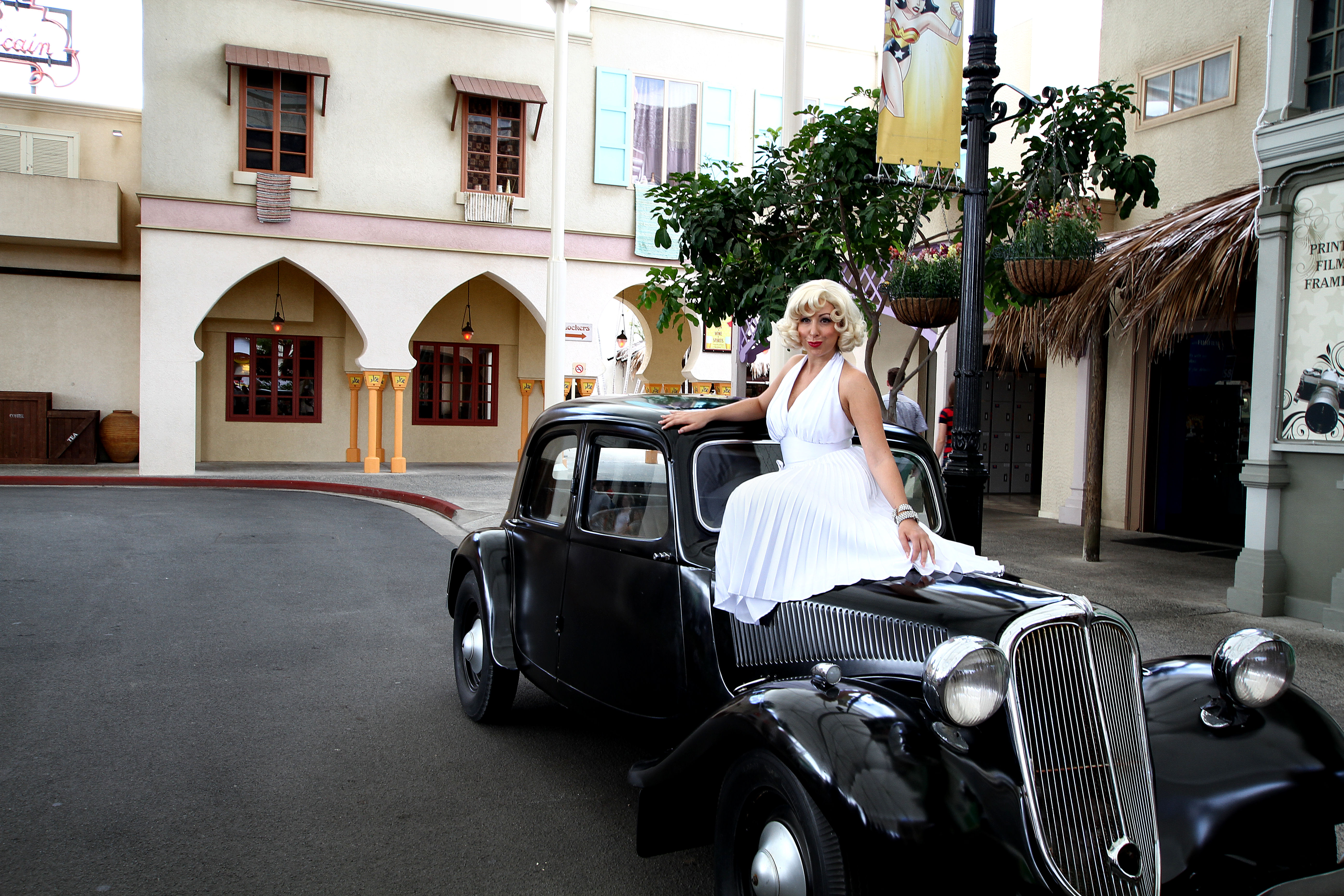 File:Marilyn Monroe - Warner Bros. Movie World.jpg - Wikipedia, marilyn  monroe movie 