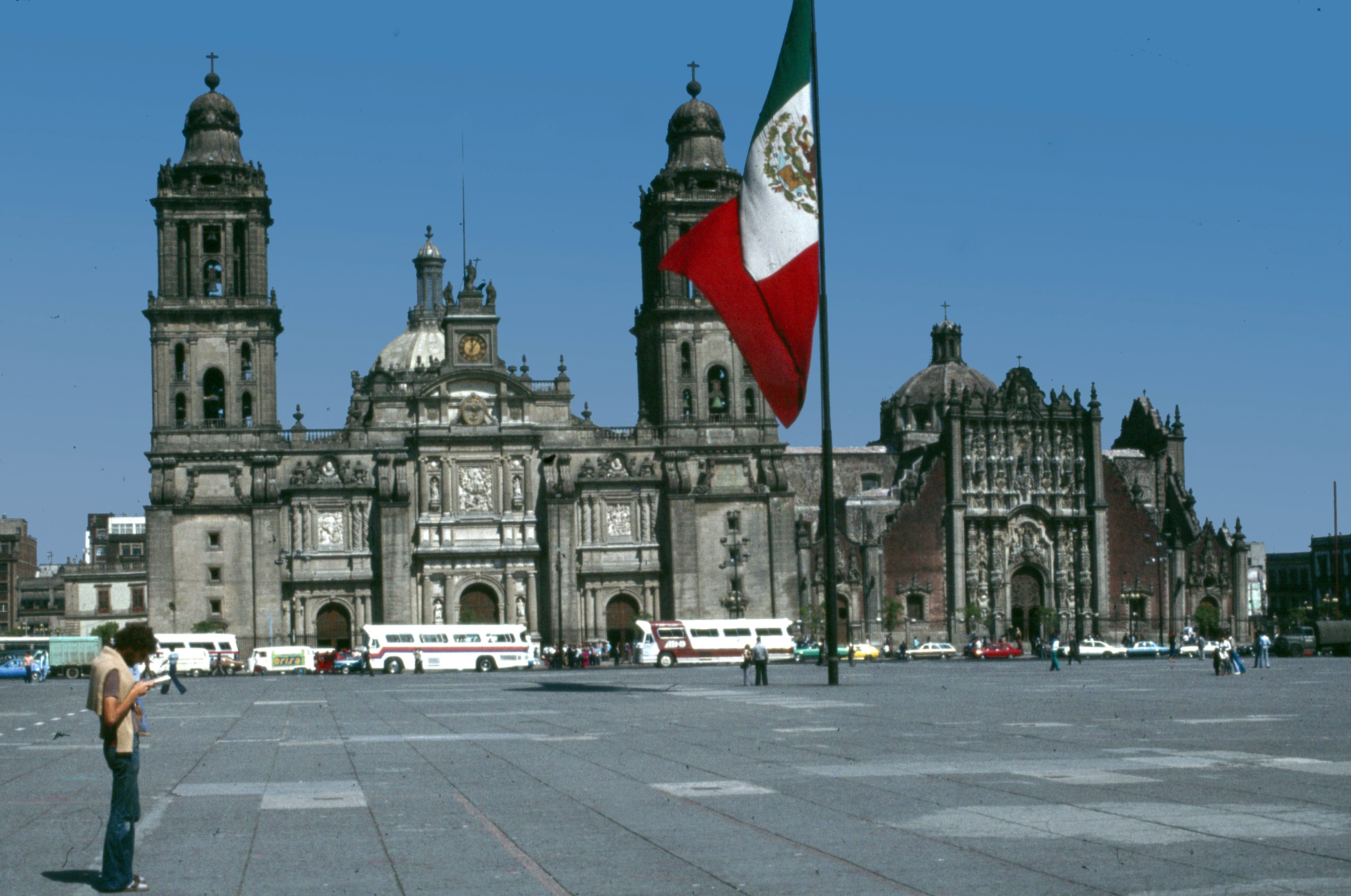 File:Mexico City-04-Dom tags-1980-gje.jpg - Wikipedia