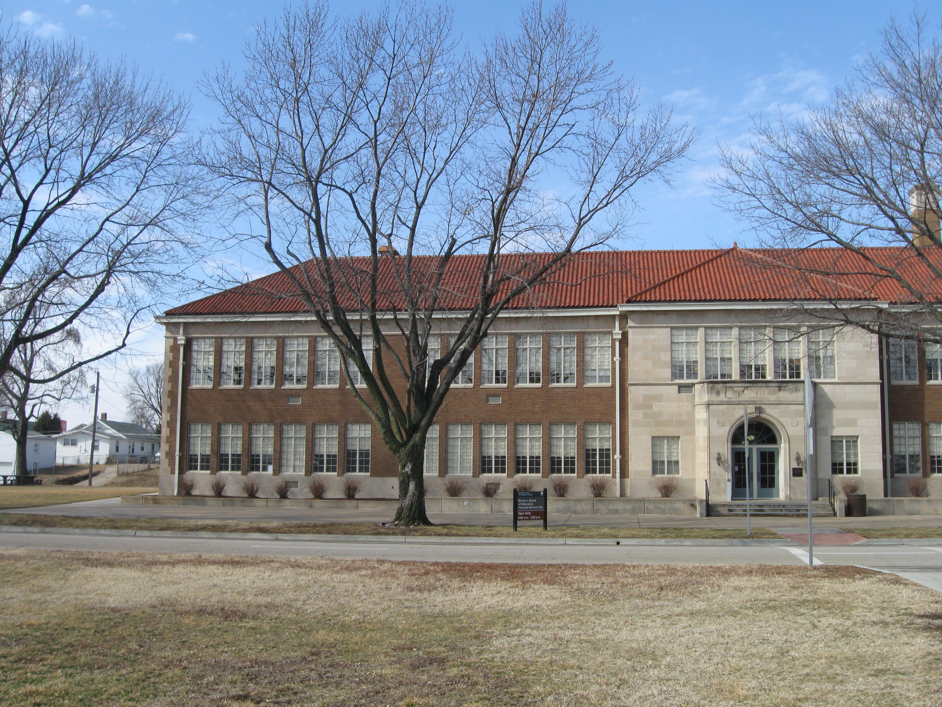 Brown school. Schools in Topeka. Interpreting National History. Kansas City Brown v. Education Board.