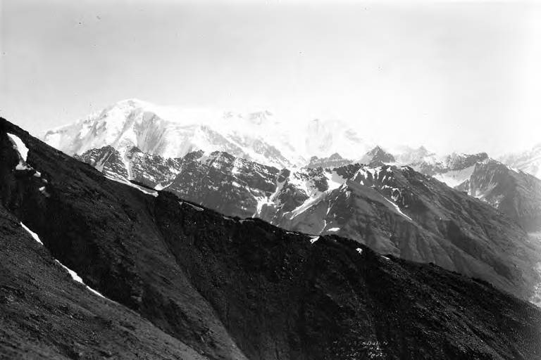 File:Mount Blackburn, Alaska, 1924 (AL+CA 4888).jpg