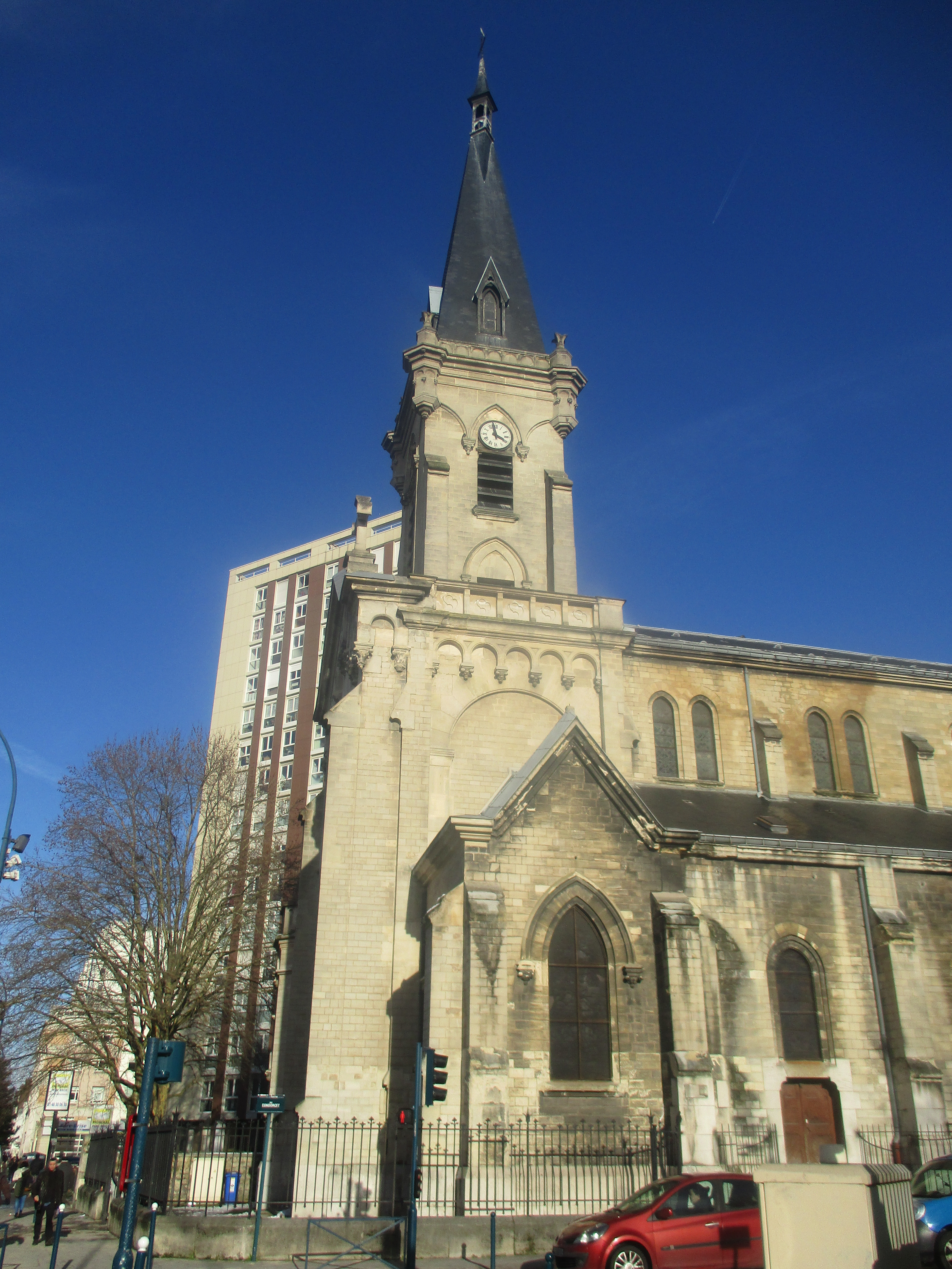 File Pantin glise Sainte Marthe clocher.jpg Wikimedia Commons