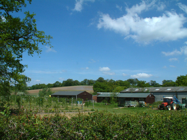 File:Parkside Farm - geograph.org.uk - 9234.jpg