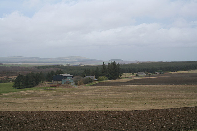 File:Peterden Farm to the northwest. - geograph.org.uk - 354208.jpg