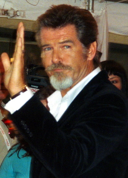 File:PierceBrosnanMatadorpremiere.JPEG