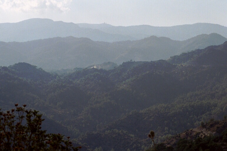 File:Troodos Mountains (Cyprus).jpg