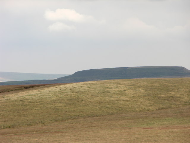 File:View East from Hog Lowe Pike - geograph.org.uk - 558242.jpg