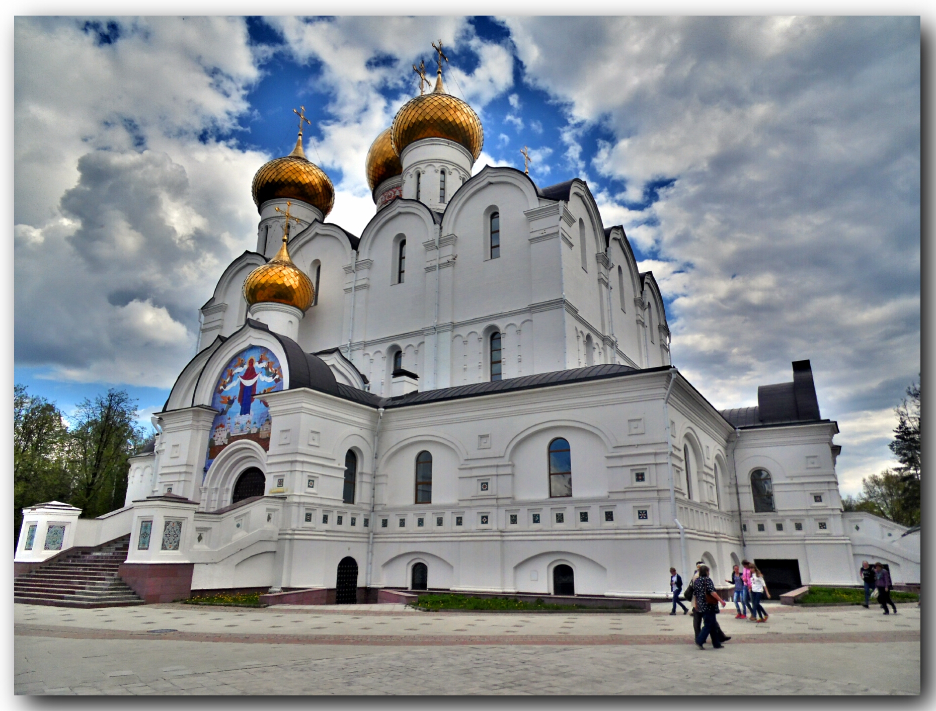 Ярославль кафедральный собор набережная