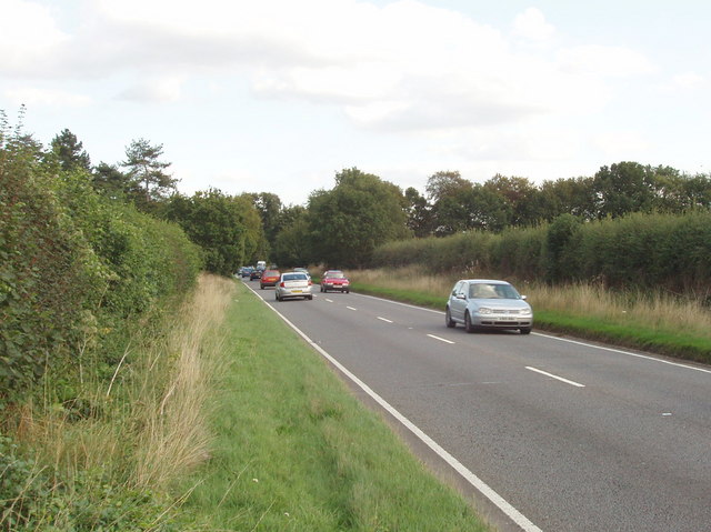 File:A413 - main road near Wendover - geograph.org.uk - 229852.jpg