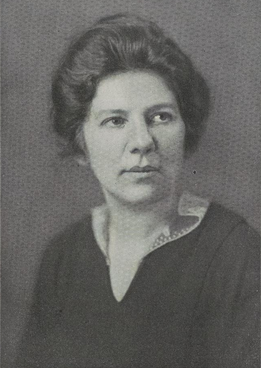 File:Anzia Yezierska (Aug 1921).png