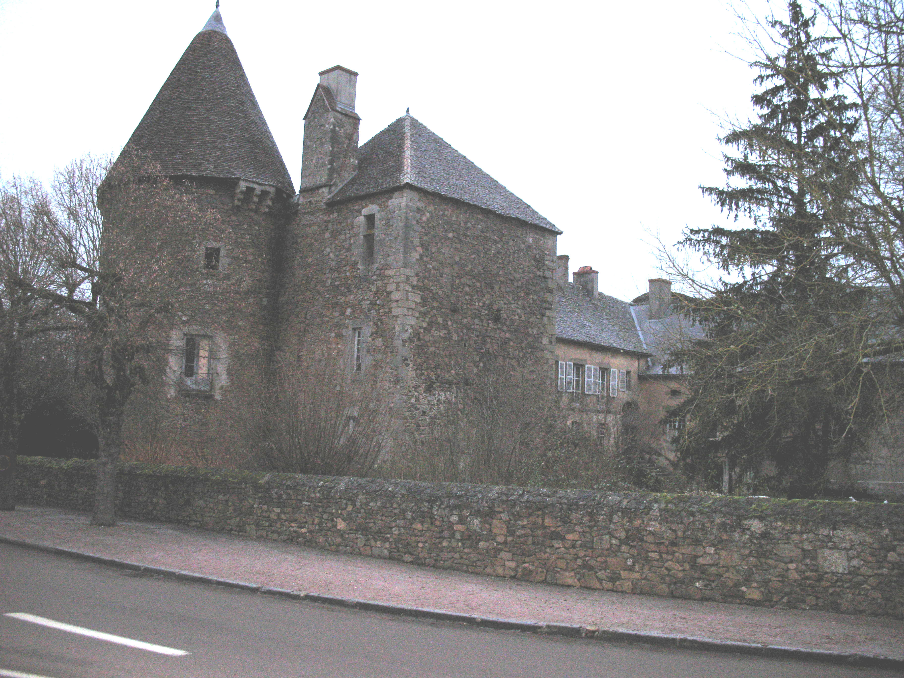 Château de Chissey-en-Morvan  France Bourgogne-Franche-Comté Saône-et-Loire Chissey-en-Morvan 71540