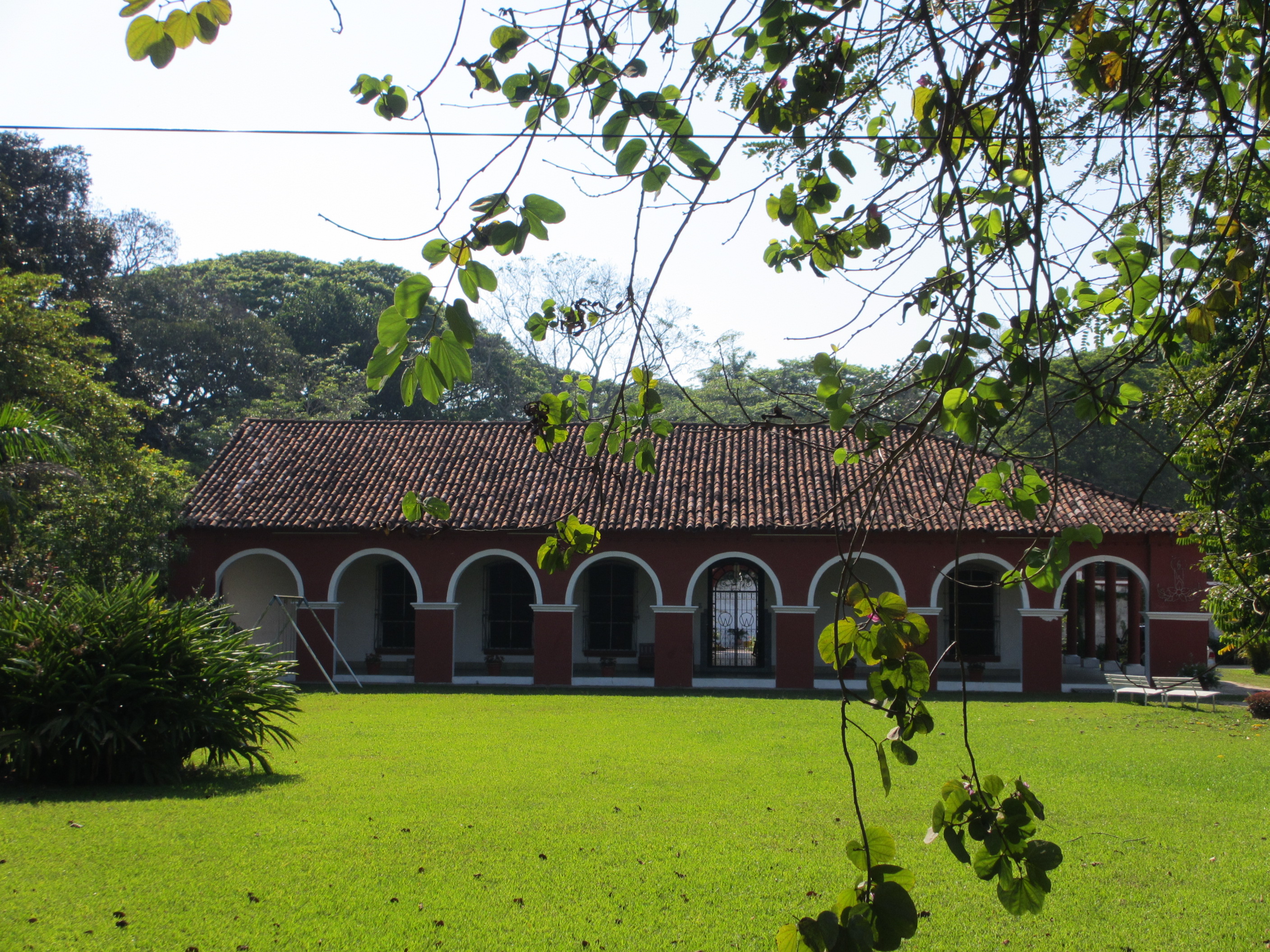 Ficheru:Comalcalco Hacienda La Luz 2.JPG - Wikipedia