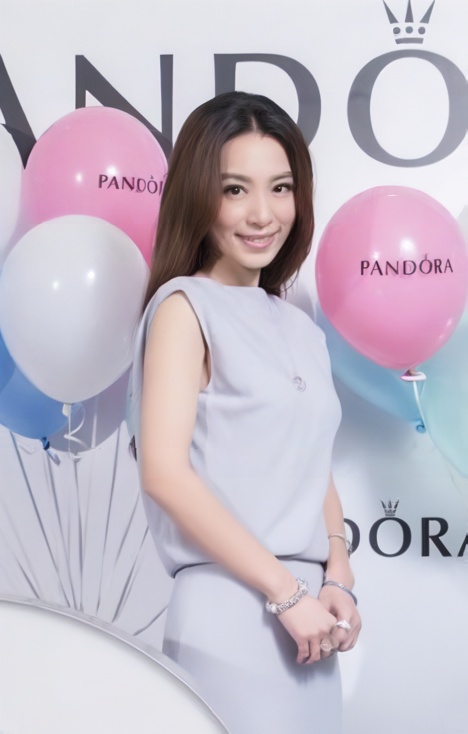 <span class="mw-page-title-main">Hebe Tien</span> Taiwanese singer and actress