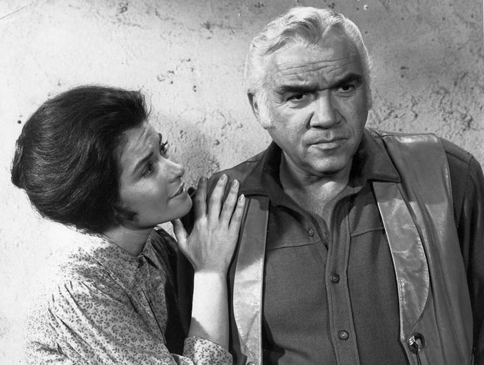 File:Lorne Greene Diane Baker Bonanza 1967.JPG