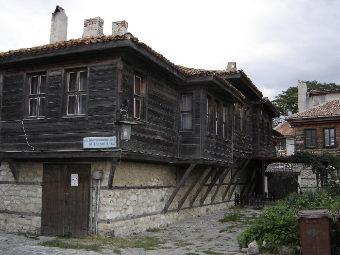 File:Nesebar - Wooden Houses.jpg