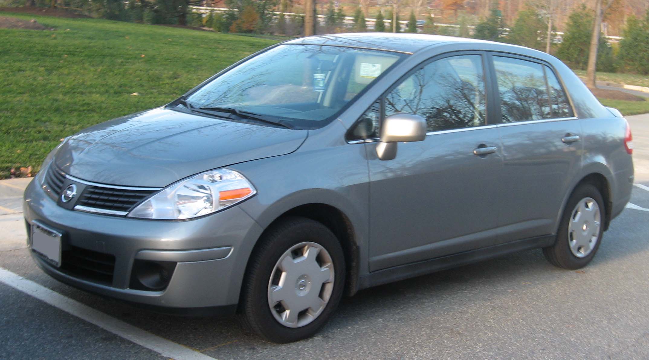 2008 Nissan versa wikipedia #8