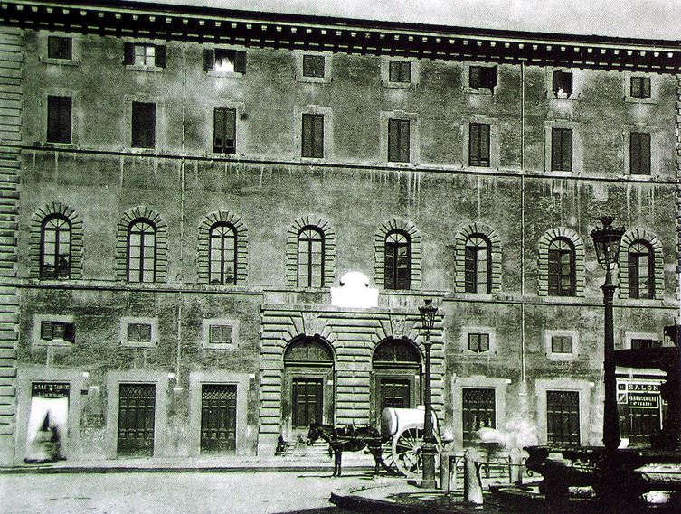 File:PalazzoDeiConvertendiAScossacavalli1920.jpg