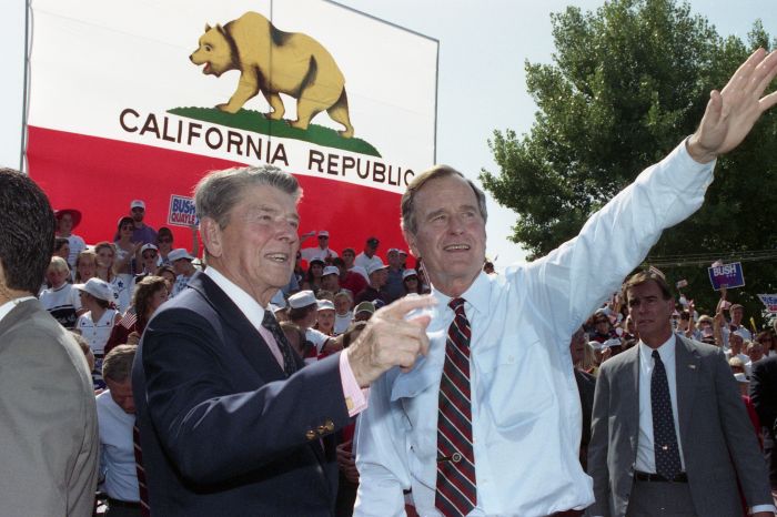 File:Ronald Reagan and George H. W. Bush in 1992.jpg