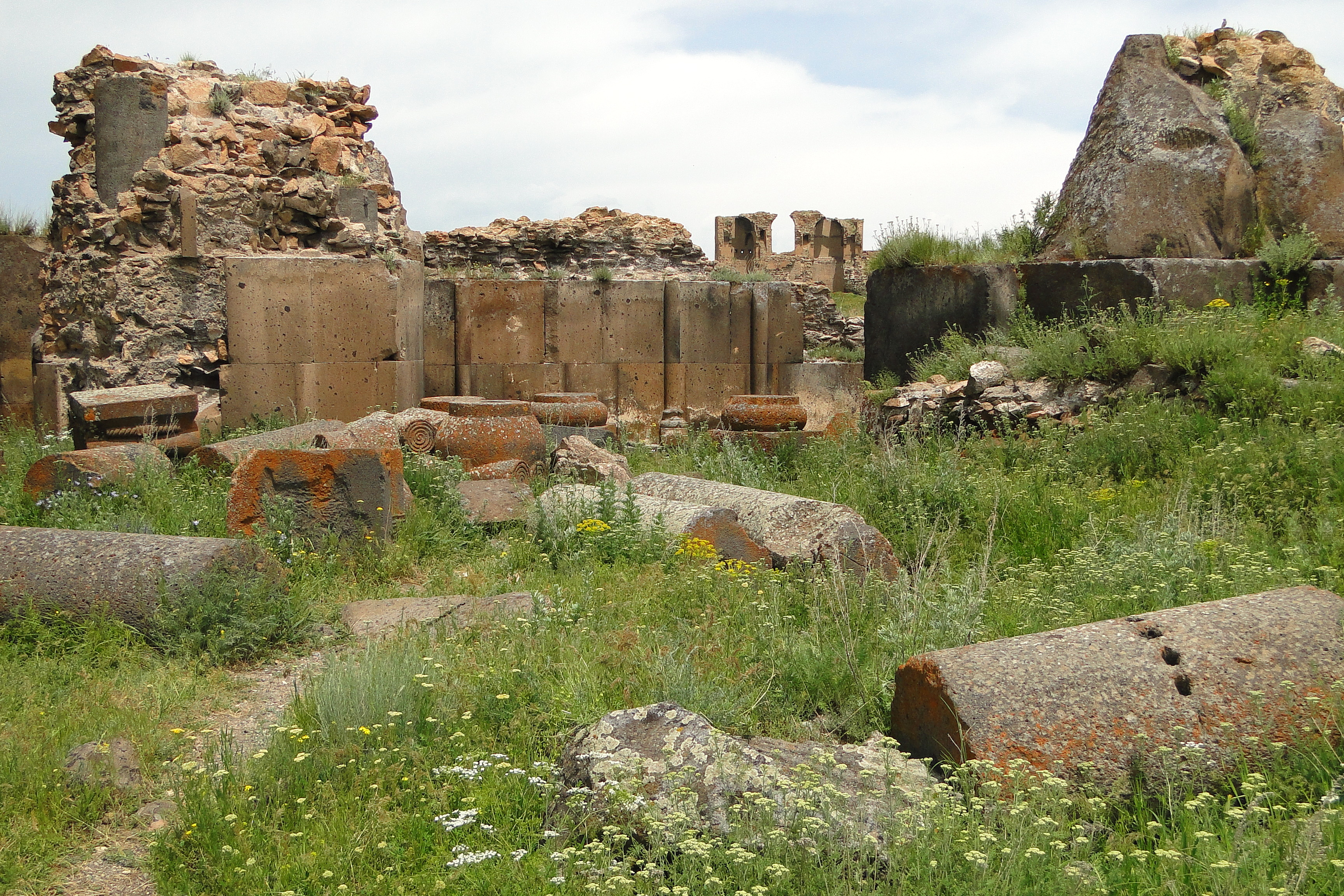 Карс ком. Ancient Armenia. Каменный карс. St. Gregory of Gagik.