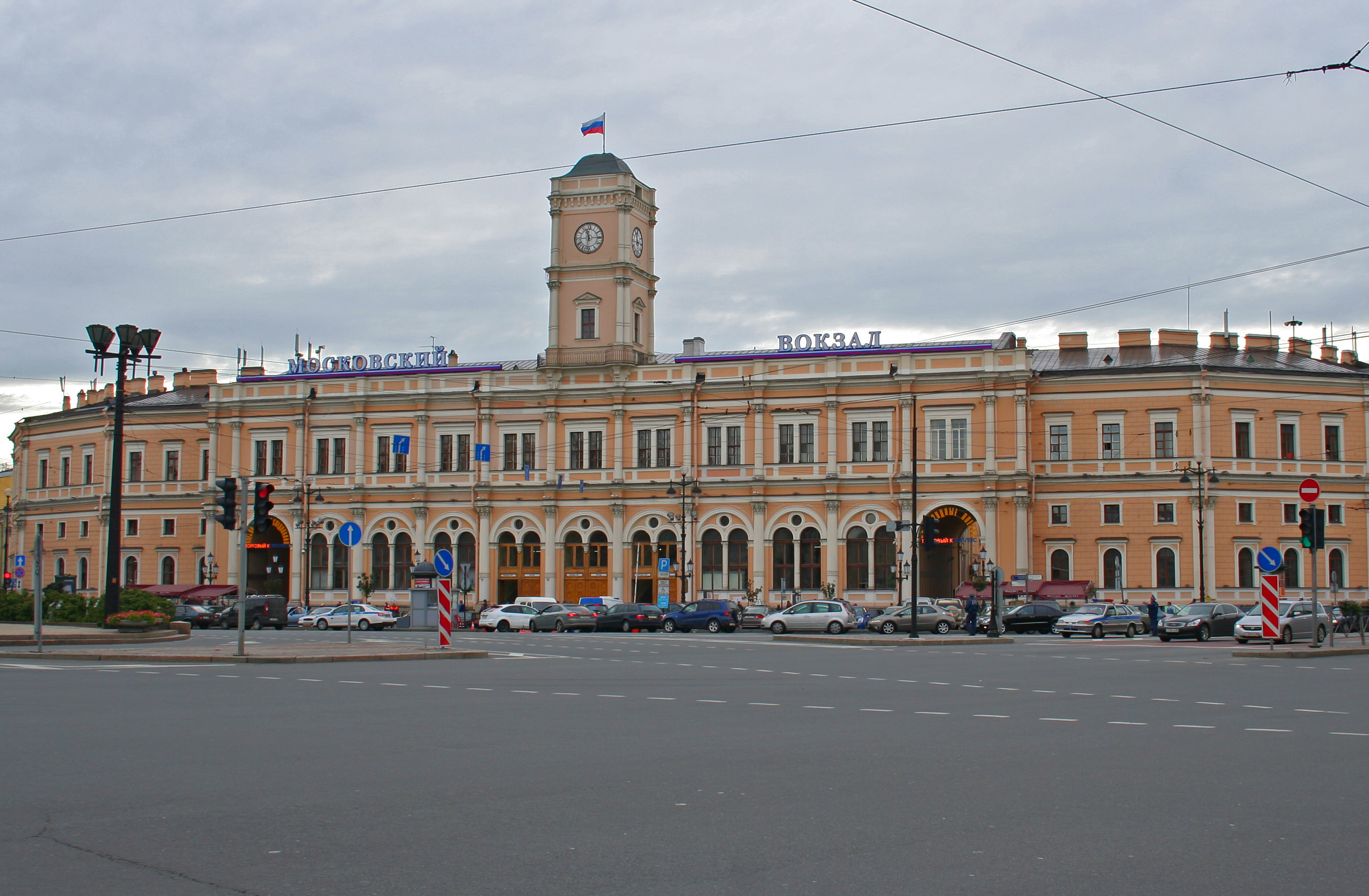 Московский вокзал Санкт-Петербург