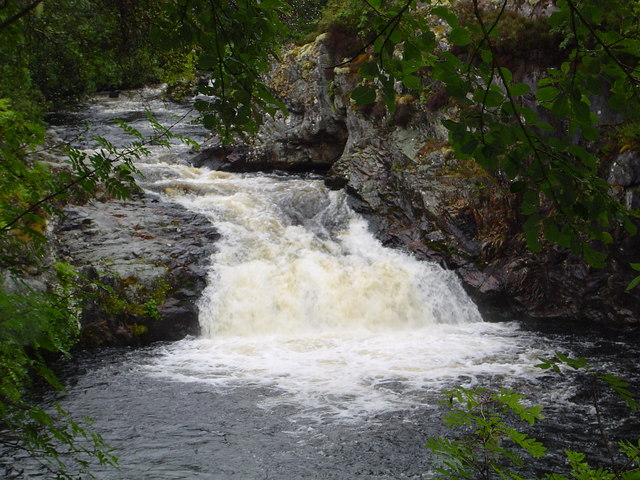 File:Shin Falls - geograph.org.uk - 326241.jpg